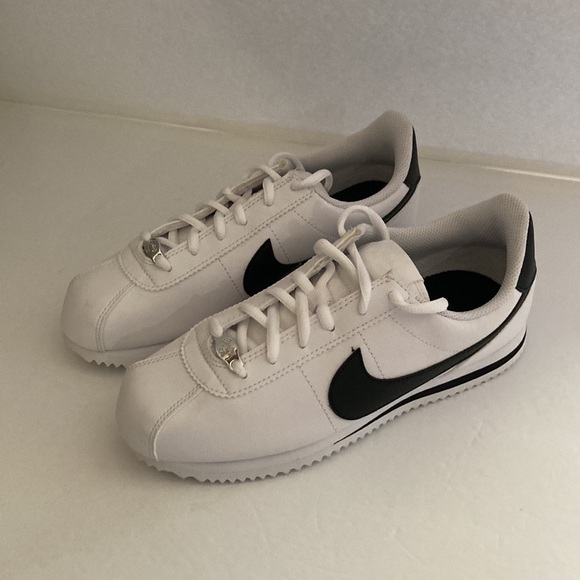NIKE White Cortez Sneakers Big Kid 5 - Picture 10 of 11
